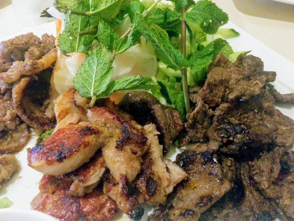 Ben Thanh | restaurant | 10 Pinebush Rd, Cambridge, ON N1R 8K5, Canada | 5196227866 OR +1 519-622-7866