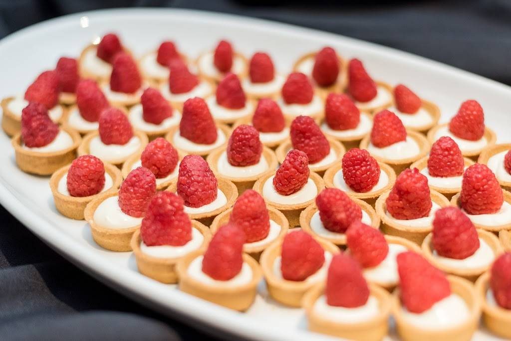 Beaus Kitchen & Tavern | restaurant | 360 Union Blvd, Lakewood, CO 80228, USA | 7209632055 OR +1 720-963-2055