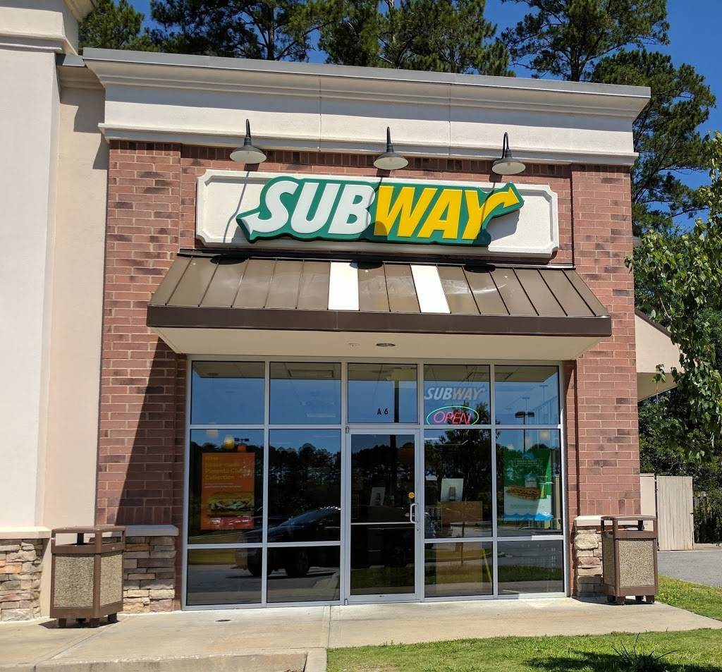 Subway | restaurant | 60 Exchange St, Richmond Hill, GA 31324, USA | 9124590748 OR +1 912-459-0748