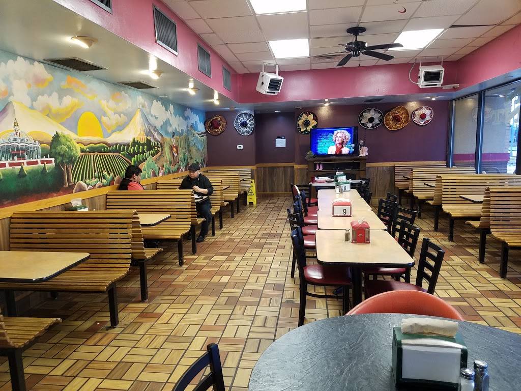 El Poblano | restaurant | 3737 Milwaukee St, Madison, WI 53714, USA | 6082042642 OR +1 608-204-2642