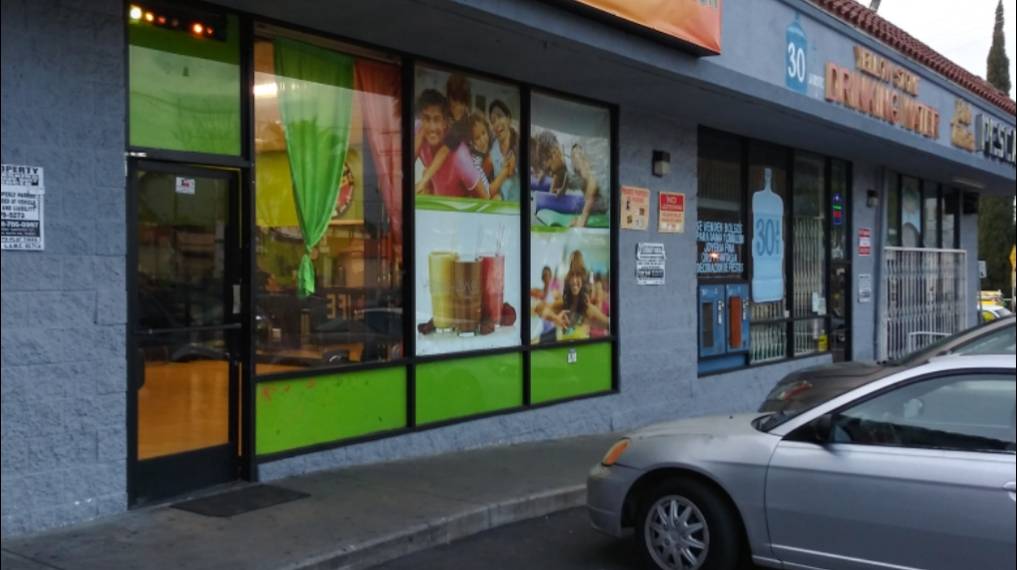 Club Nutritivo de Herbalife | restaurant | 13274 Van Nuys Blvd suite C, Pacoima, CA 91331, USA | 8183190490 OR +1 818-319-0490