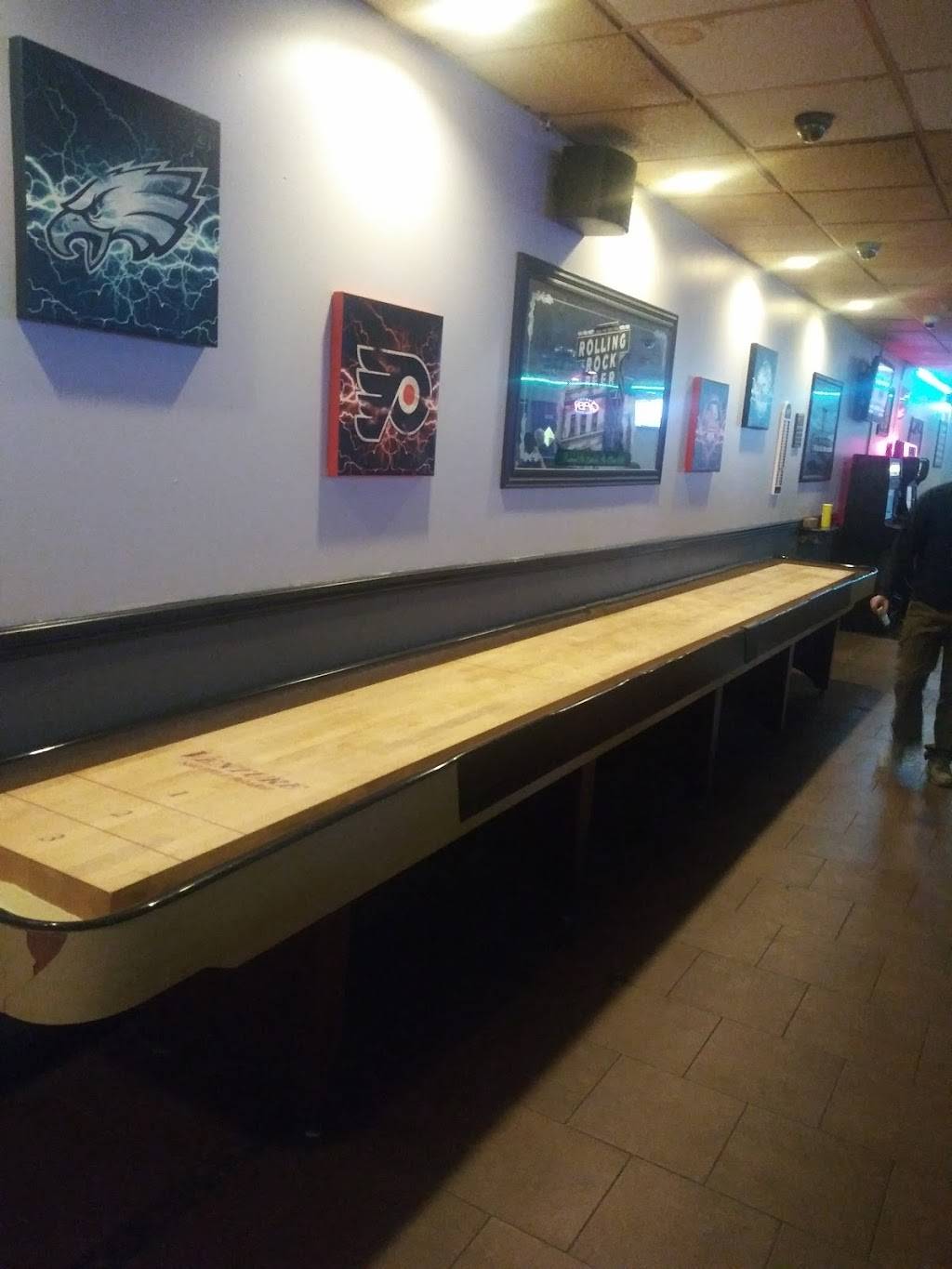 Squirrel Murphys | restaurant | 872 E Street Rd, Warminster, PA 18974, USA | 2159424550 OR +1 215-942-4550