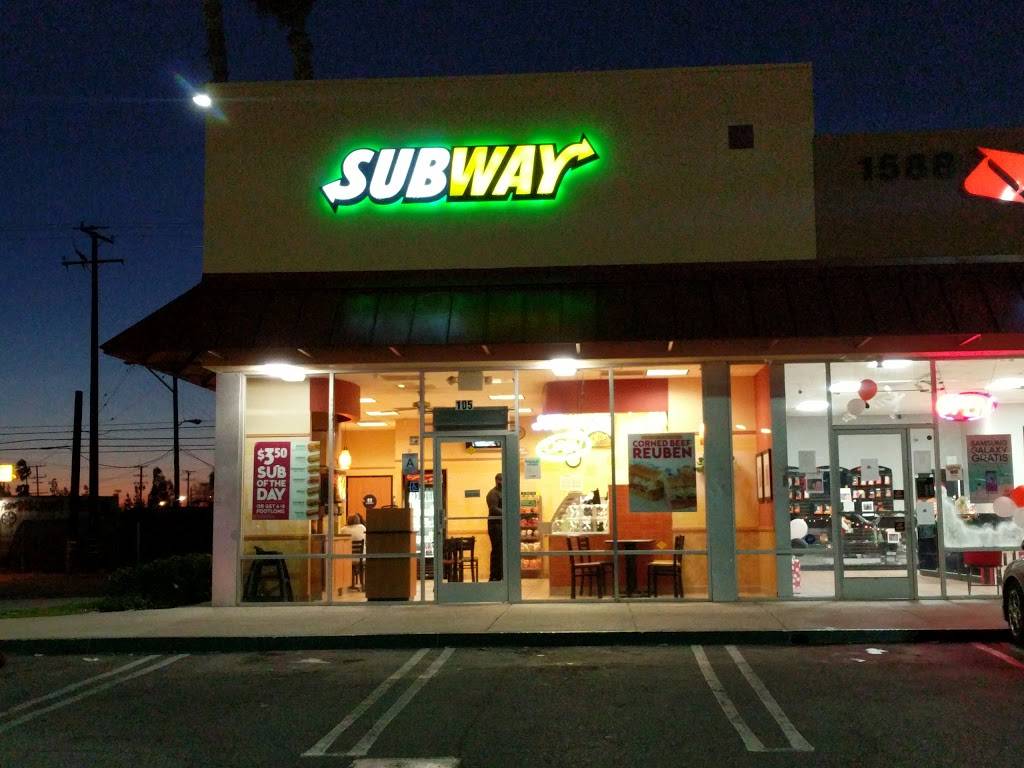 Subway | restaurant | 1588 W Base Line St #104, San Bernardino, CA 92411, USA | 9098884777 OR +1 909-888-4777