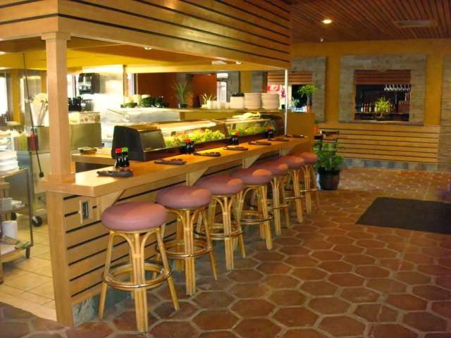 MOMO SUSHI & GRILL | restaurant | 3970 Mercantile Dr #180-A, Lake Oswego, OR 97035, USA | 5033875118 OR +1 503-387-5118