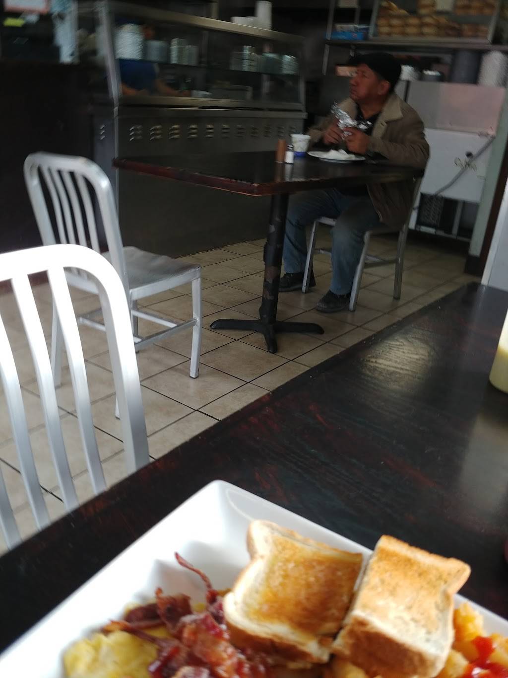 Hungry Burrito | meal delivery | 510 Morgan Ave, Brooklyn, NY 11222, USA | 7183871006 OR +1 718-387-1006