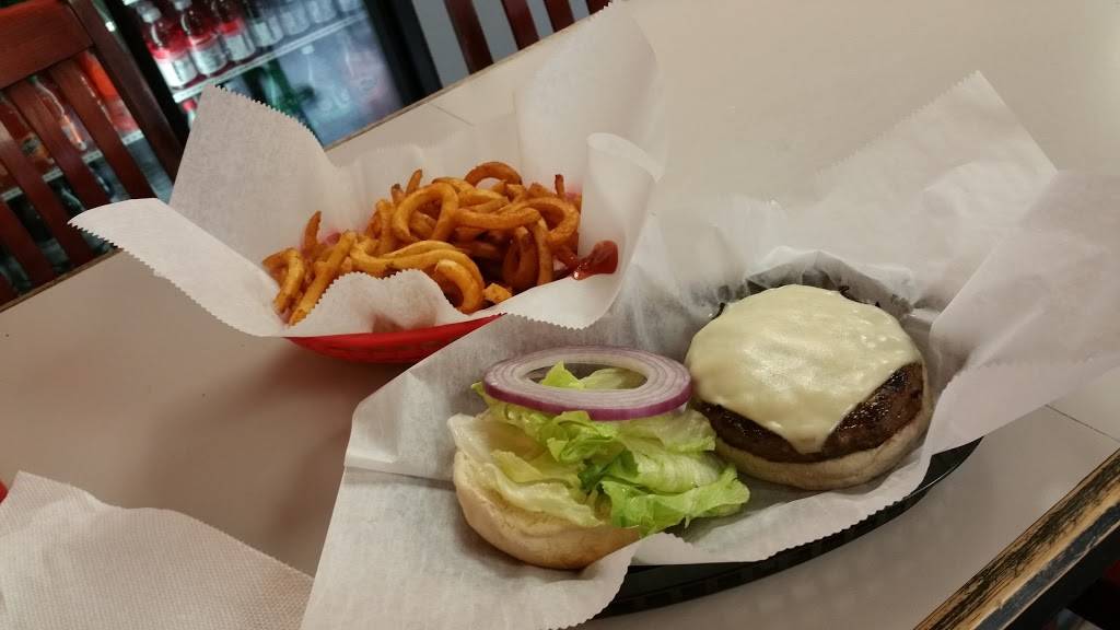 Tri-City Wings & Grill | restaurant | 197 North St, Newton, MA 02460, USA | 6172448220 OR +1 617-244-8220