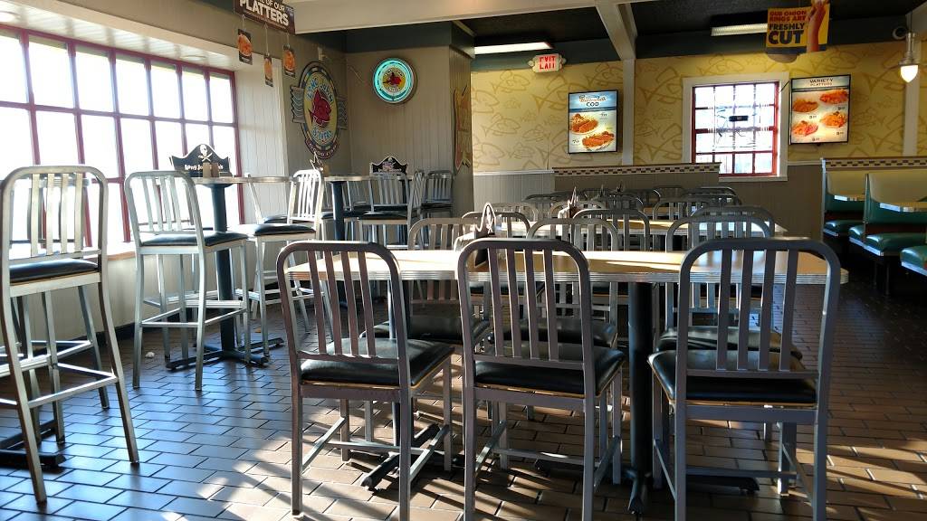 Long John Silvers | restaurant | 314 N Wilson Way, Stockton, CA 95205, USA | 2099410117 OR +1 209-941-0117