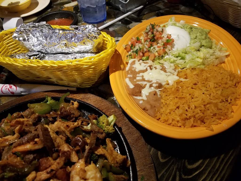 The Point Tlaquepaque | restaurant | 151 Highland Ave, Cambridge, OH 43725, USA | 7404321114 OR +1 740-432-1114