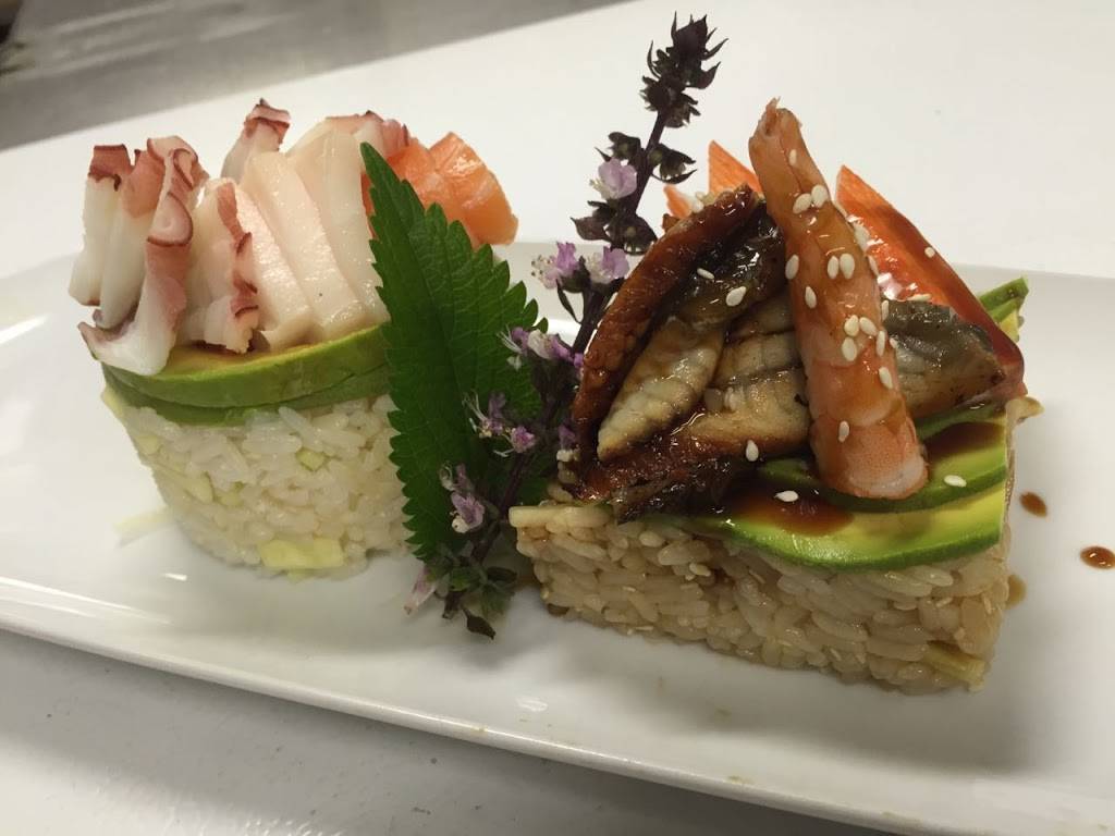 Kome Sushi | restaurant | 10925 MO-45, Parkville, MO 64152, USA | 8165878882 OR +1 816-587-8882