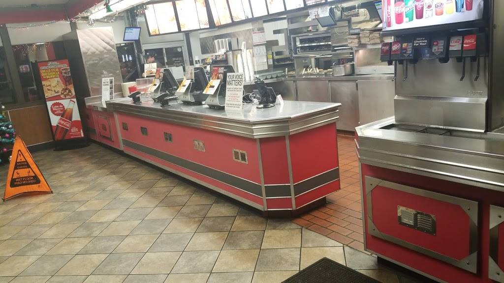 Carls Jr. | restaurant | 23002 Lake Forest Dr, Laguna Hills, CA 92653, USA | 9497688001 OR +1 949-768-8001