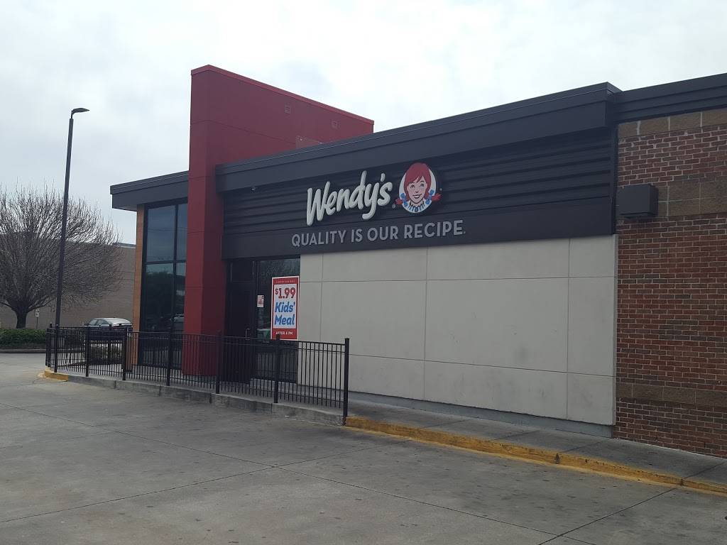 Wendys | restaurant | 1115 Stumpf Blvd, Gretna, LA 70053, USA | 5043568603 OR +1 504-356-8603