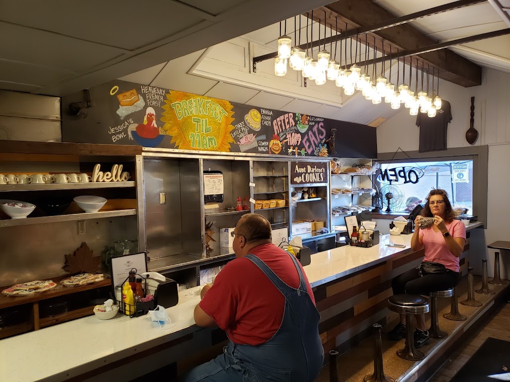 Don and Nancy’s Cafe LLC | cafe | 124 N Main St, Canton, IL 61520, USA | 3094357005 OR +1 309-435-7005