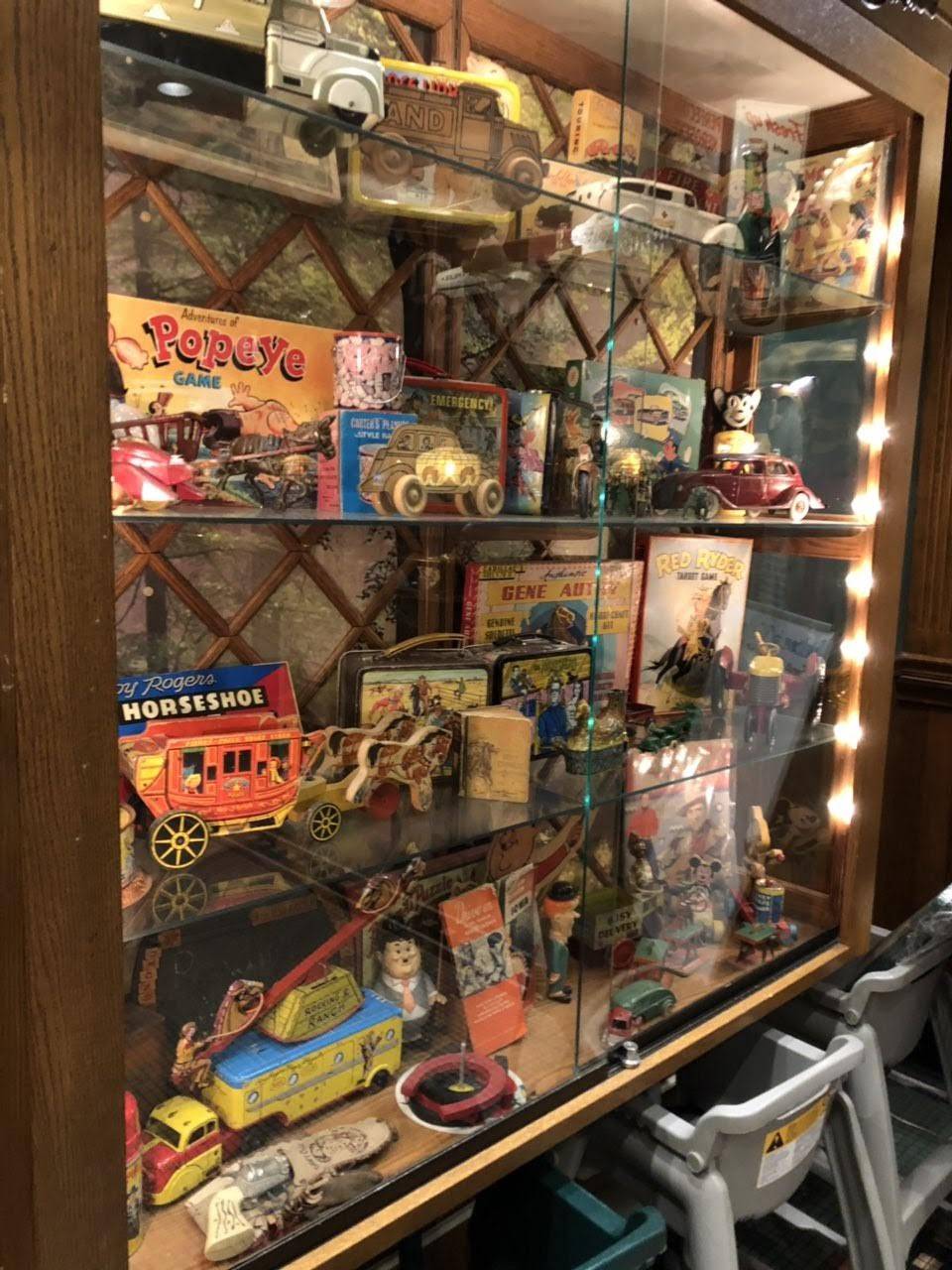 Charleys Philly Steaks | restaurant | 21 Romines Dr, Morris, IL 60450, USA | 8159425690 OR +1 815-942-5690