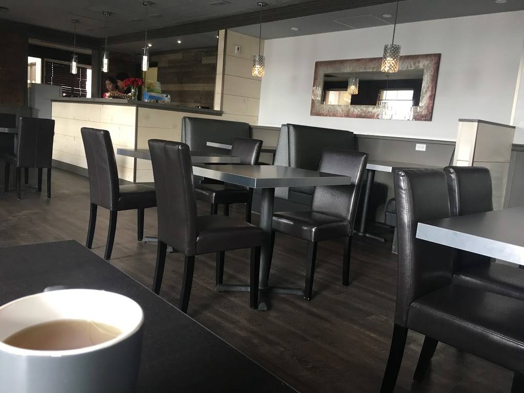 Thai Hut Restaurant | restaurant | 641 Erie St, Stratford, ON N5A 2N9, Canada | 5192736488 OR +1 519-273-6488