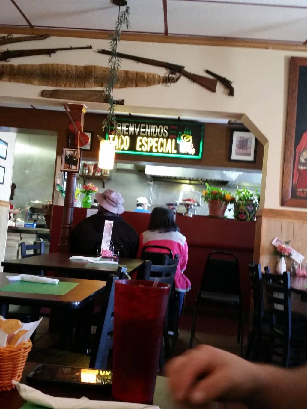 Taco Especial | restaurant | 278 Southfield Rd, Ecorse, MI 48229, USA | 3133825990 OR +1 313-382-5990