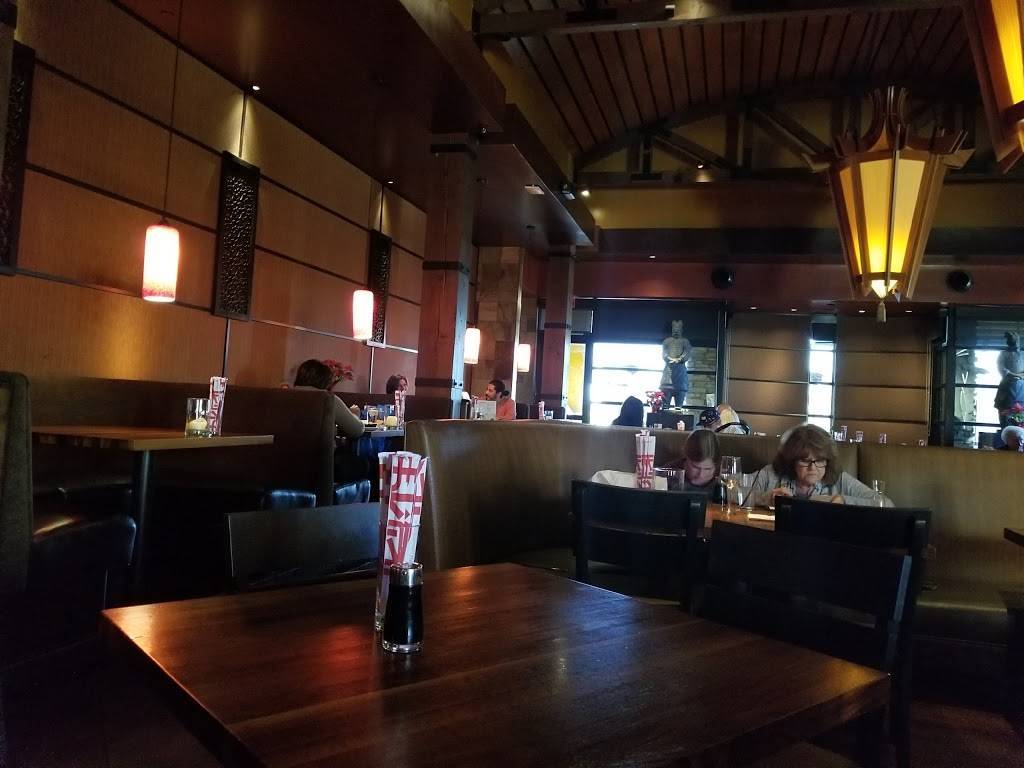 P.F. Changs | restaurant | 2015 Birch Rd Ste 1401, Chula Vista, CA 91915, USA | 6194212080 OR +1 619-421-2080