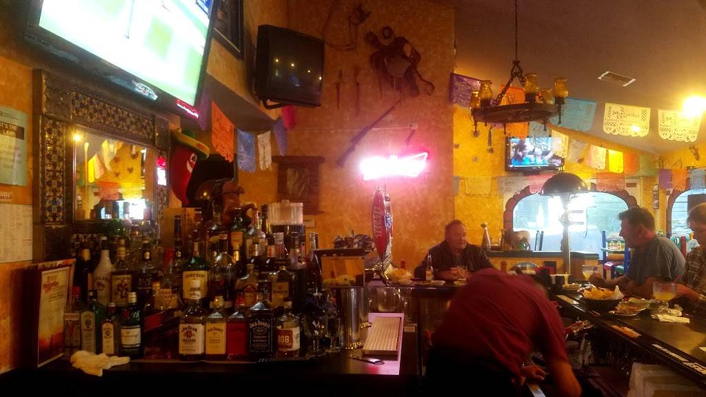 2 Margaritas Family Restaurant | restaurant | 18321 WA-3, Allyn, WA 98524, USA | 3602754010 OR +1 360-275-4010