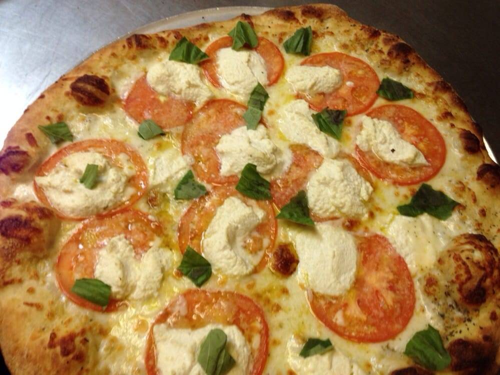 Peppinos Ristorante Italiano | restaurant | 7694, 100 Carrigan Ave, Oviedo, FL 32765, USA | 4073654774 OR +1 407-365-4774