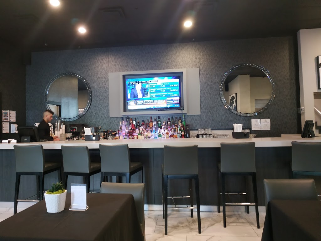 Madisons Restaurant and Bar | restaurant | 185 SE 14th Terrace, Miami, FL 33131, USA | 3053495256 OR +1 305-349-5256