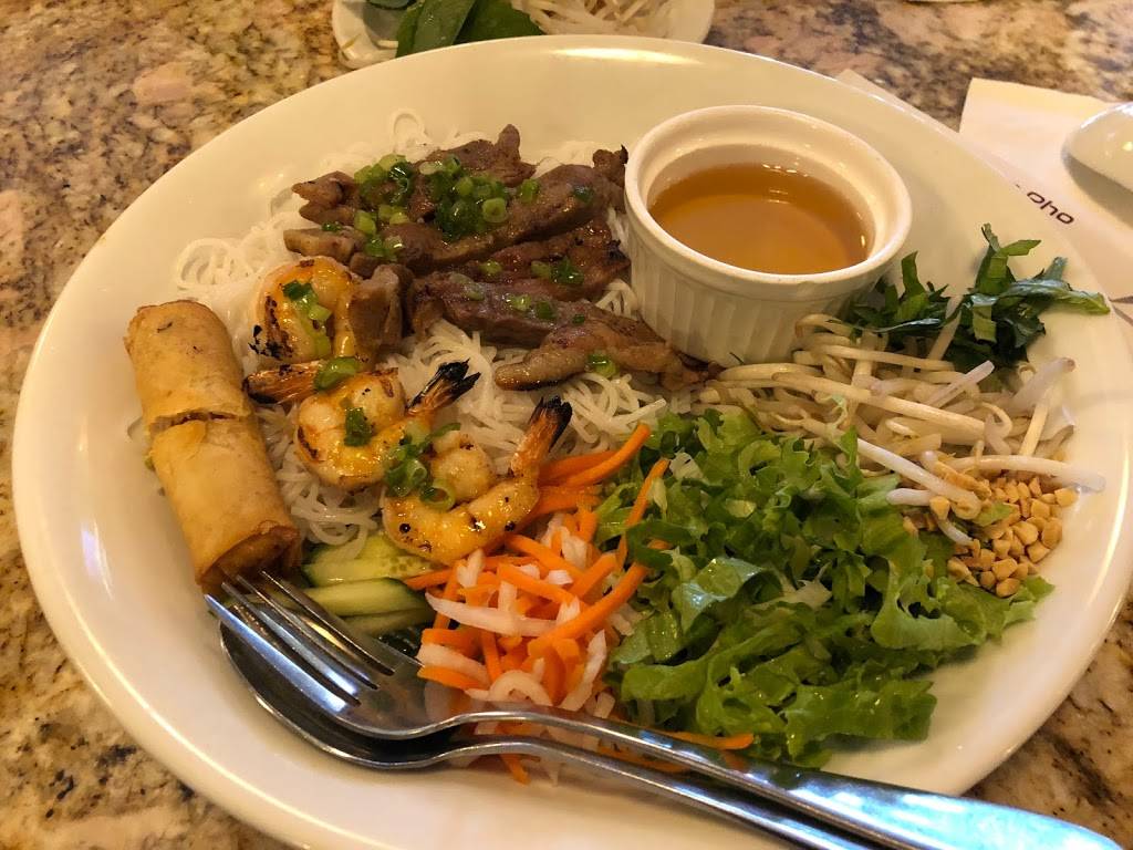 Виетнамски ресторант "Ан Нам фъ" | restaurant | 6510 Roosevelt Way NE, Seattle, WA 98115, USA | 2064662179 OR +1 206-466-2179