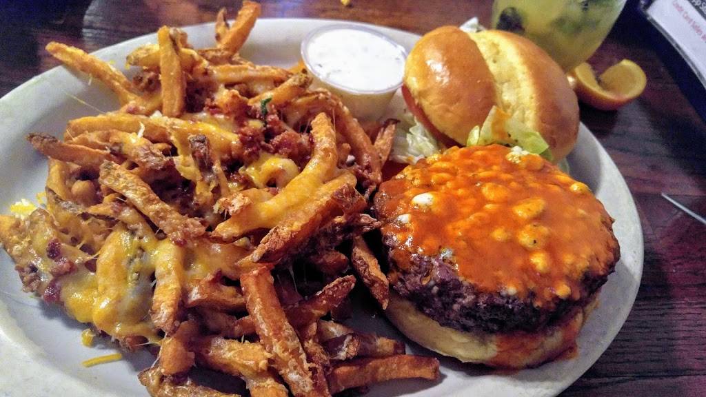 Bryan’s American Grille | night club | 2009 Ogden Ave, Downers Grove, IL 60515, USA | 6307259110 OR +1 630-725-9110