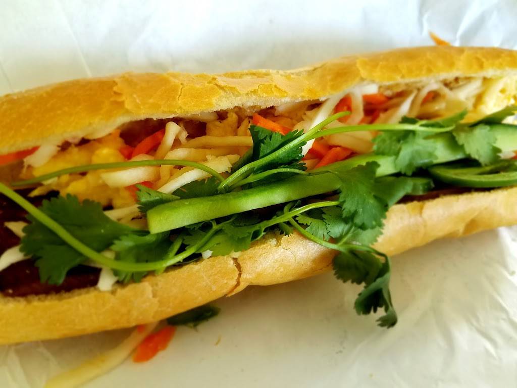Tan Hoang Huong Sandwiches & Coffee | meal takeaway | 14081 Newport Ave, Tustin, CA 92780, USA | 7147311366 OR +1 714-731-1366