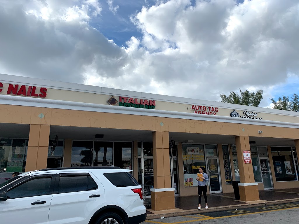 Bellacapri Italian Restaurant | restaurant | 5749 NW 7th St, Miami, FL 33126, USA | 3052661355 OR +1 305-266-1355