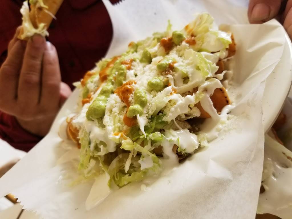 Las Tias | restaurant | 2585 Cruse Rd NW, Lawrenceville, GA 30044, USA | 4705457338 OR +1 470-545-7338