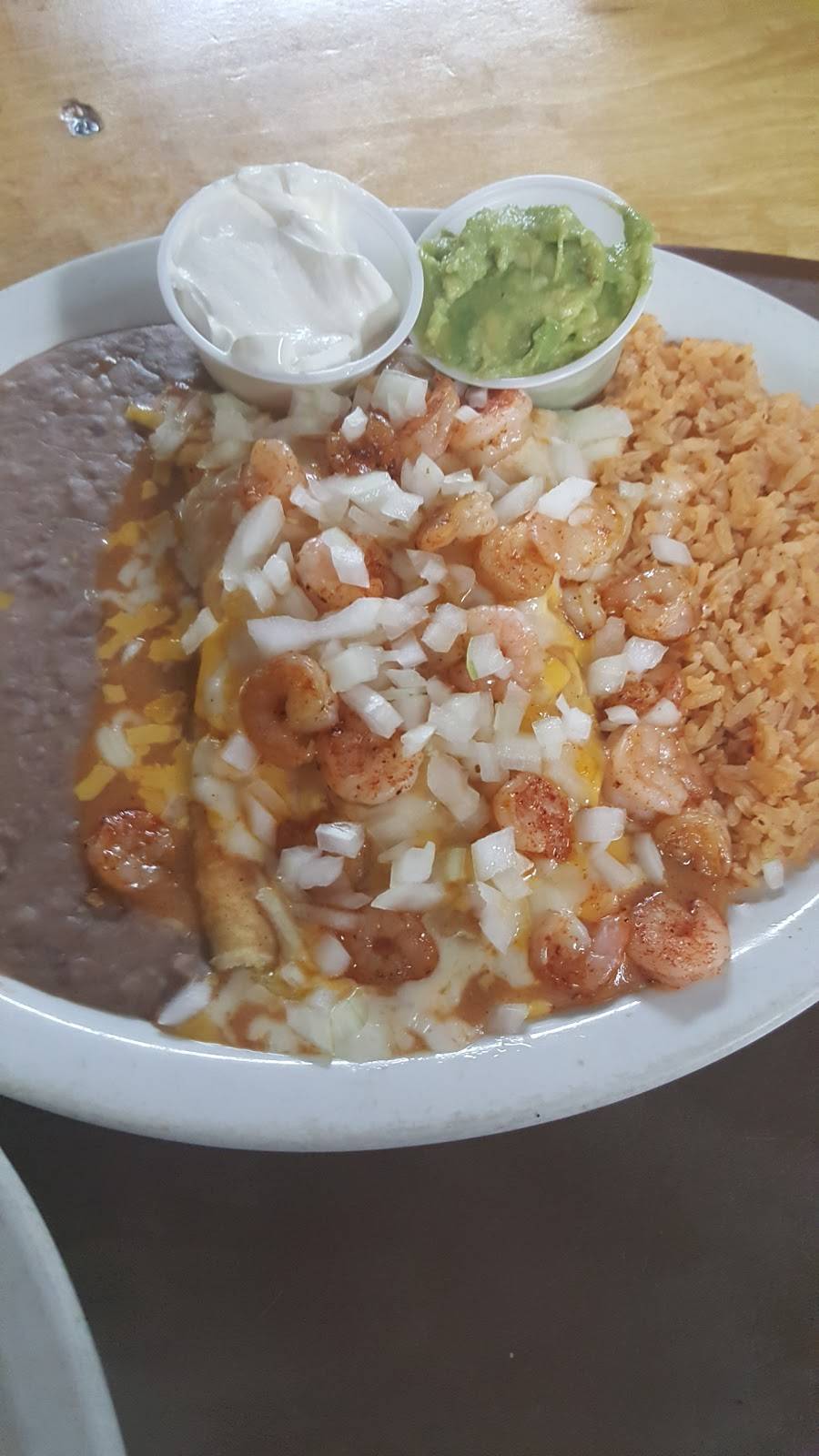 Robles Mexican Restaurant | restaurant | 1046 W St Marys St, Centerville, TX 75833, USA | 9035363806 OR +1 903-536-3806
