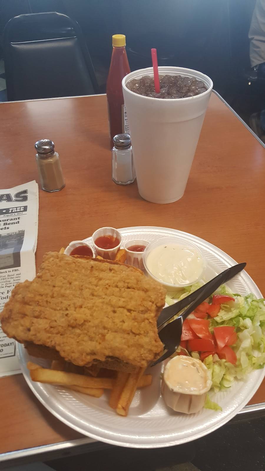 2-Ms Malt N Burger Mart | restaurant | 2014 Avenue H, Rosenberg, TX 77471, USA | 2812326501 OR +1 281-232-6501