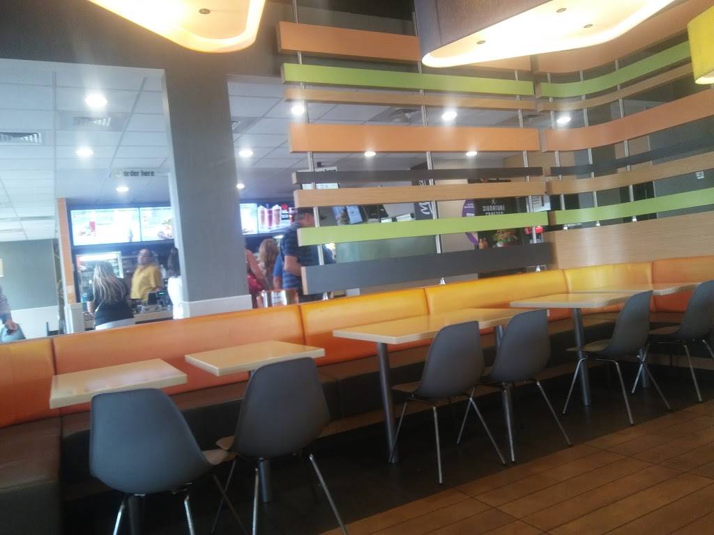 McDonalds | cafe | 5060 W Cactus Rd, Glendale, AZ 85306, USA | 6025479242 OR +1 602-547-9242