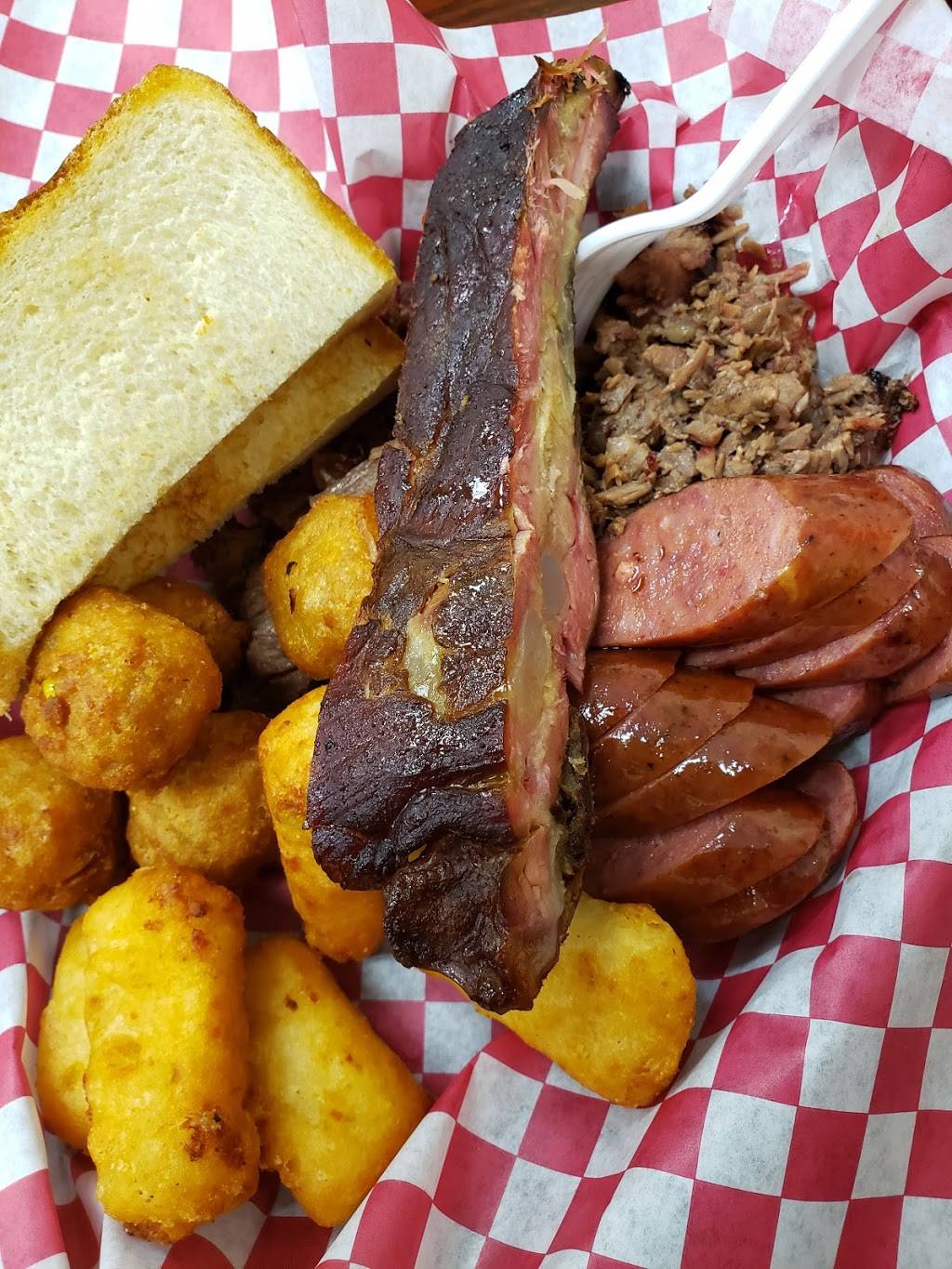 Montys bbq | restaurant | 6151 E Tecumseh St, Tulsa, OK 74115, USA | 5396644099 OR +1 539-664-4099