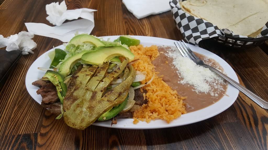 Ensenada Markets | restaurant | 1827 W La Palma Ave, Anaheim, CA 92801, USA | 7147744330 OR +1 714-774-4330