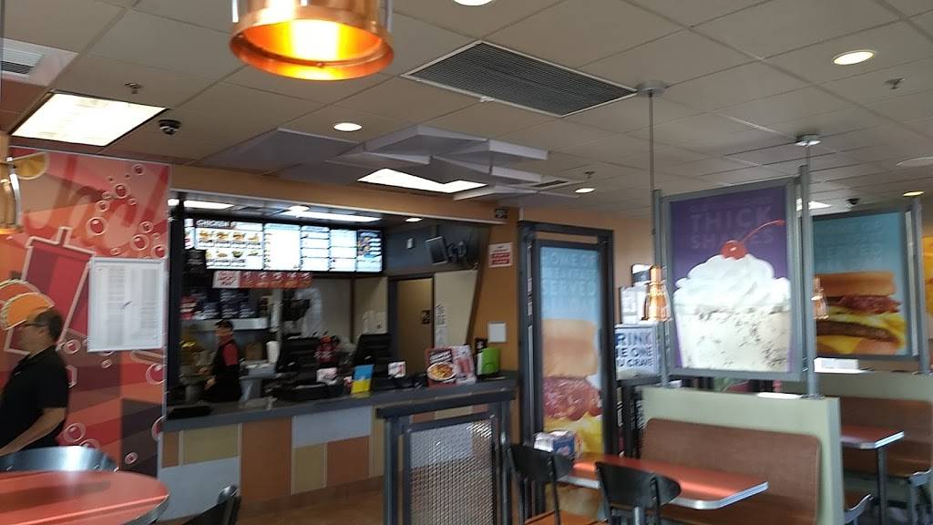 Jack in the Box | restaurant | 5700 Sycamore Canyon Blvd, Riverside, CA 92507, USA | 9517878079 OR +1 951-787-8079
