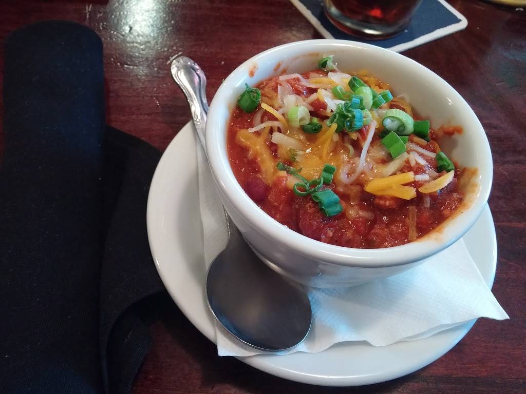 Finn McCools Irish Gastropub | restaurant | 102 E Main St, Newark, DE 19711, USA | 3023697330 OR +1 302-369-7330