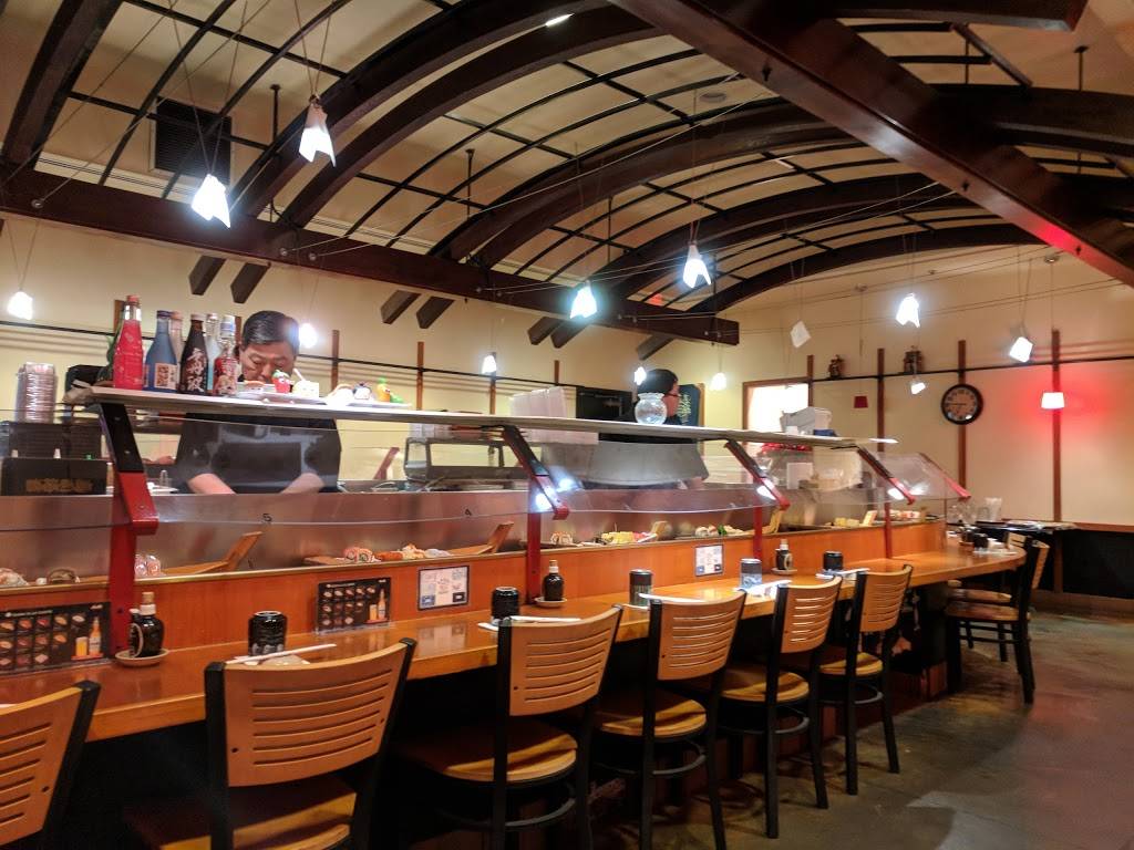 Sushi Boat Sushi Restaurant | restaurant | 32200 Dyer St, Union City, CA 94587, USA | 5104776777 OR +1 510-477-6777