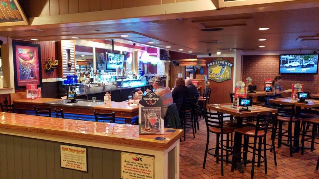 Chilis Grill & Bar | meal takeaway | 264 IL-59, Naperville, IL 60540, USA | 6303550566 OR +1 630-355-0566