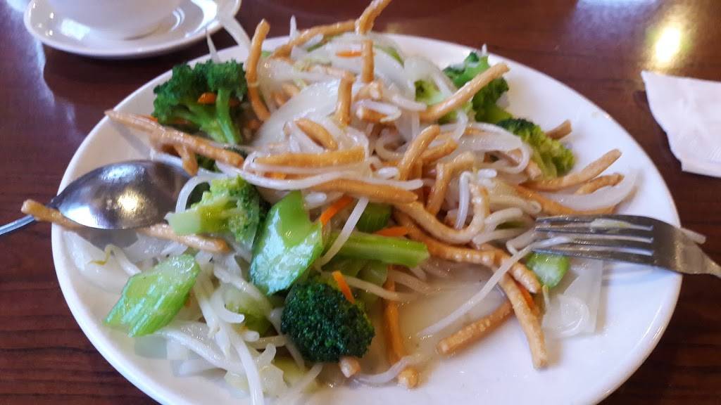 A B Chinese Restaurant | meal delivery | 1121 Pacific Blvd SE, Albany, OR 97321, USA | 5419286688 OR +1 541-928-6688