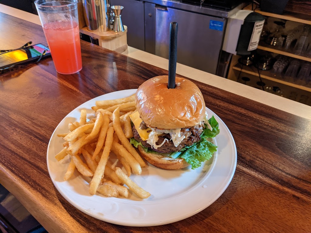 Pops Burger & Pizza House | restaurant | 920 Michigan Ave, Sheboygan, WI 53081, USA | 9204530031 OR +1 920-453-0031