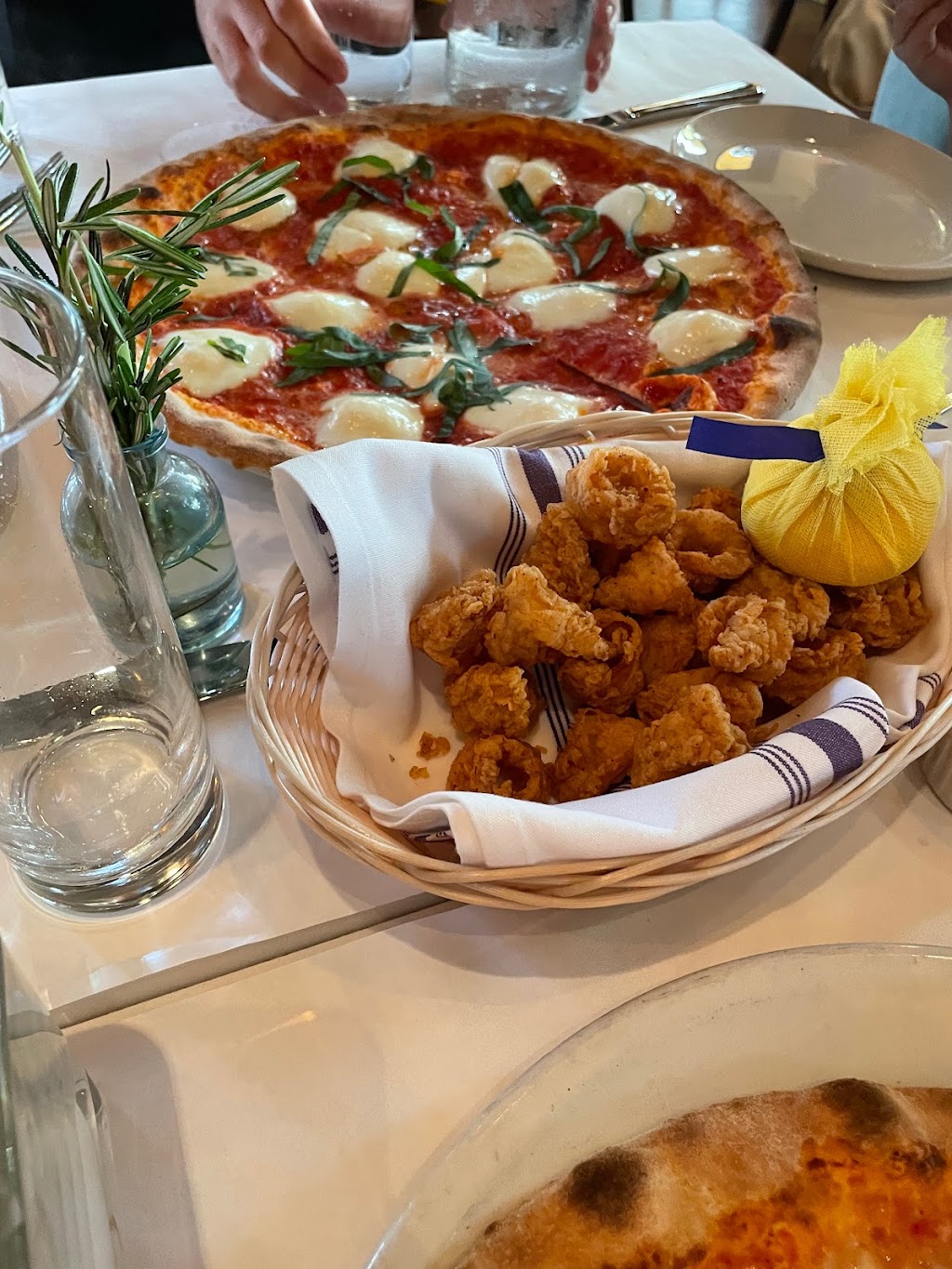 Serafina Scarsdale | restaurant | 696 White Plains Road, NY-22, Scarsdale, NY 10583, USA | 9142470500 OR +1 914-247-0500