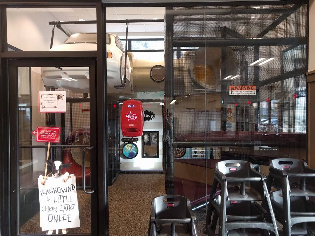 Chick-fil-A La Mesa | restaurant | 8200 Parkway Dr, La Mesa, CA 91942, USA | 6194654812 OR +1 619-465-4812