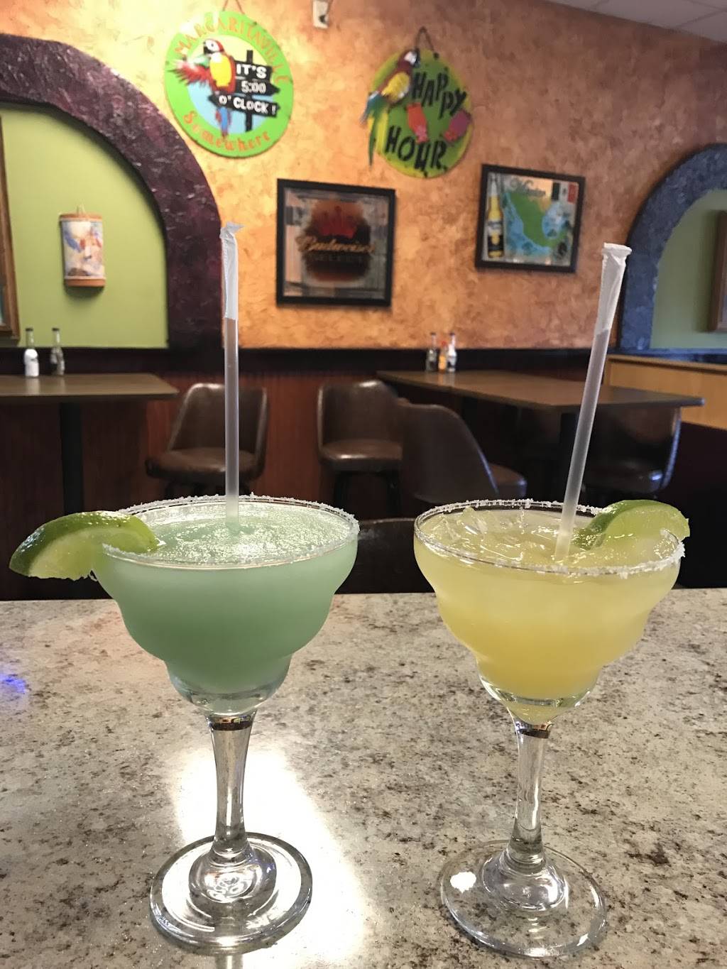 Guacamayas | restaurant | 63 E Thompson Ln #100, Nashville, TN 37211, USA | 6153323551 OR +1 615-332-3551