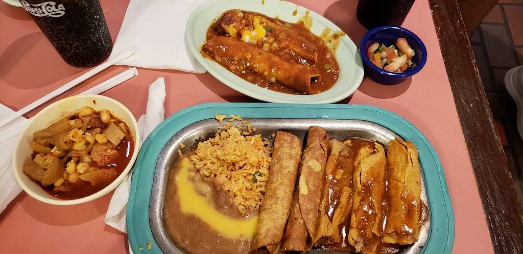 Panchos Mexican Buffet | restaurant | 5442 North Fwy, Houston, TX 77076, USA | 7136972713 OR +1 713-697-2713