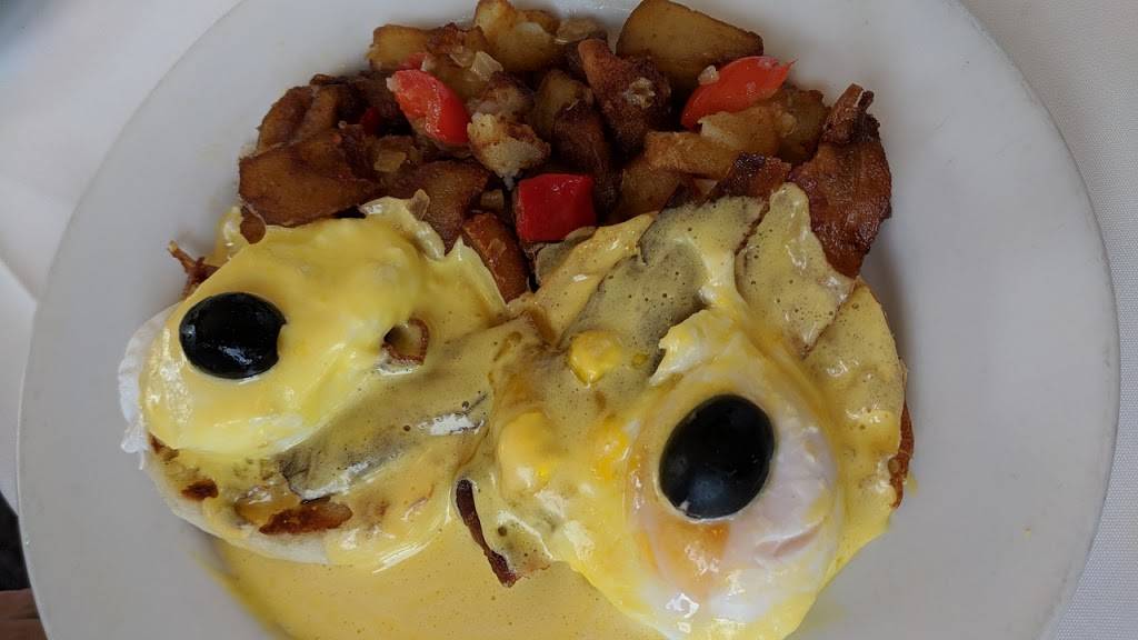 The Vans Restaurant | restaurant | 815 Belmont Ave, Belmont, CA 94002, USA | 6505916525 OR +1 650-591-6525