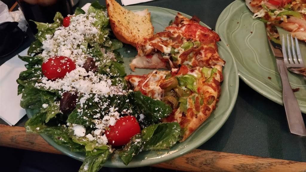 Jims Pizza & Pasta | restaurant | 22 Walton St, Port Hope, ON L1A 1M9, Canada | 9058856313 OR +1 905-885-6313