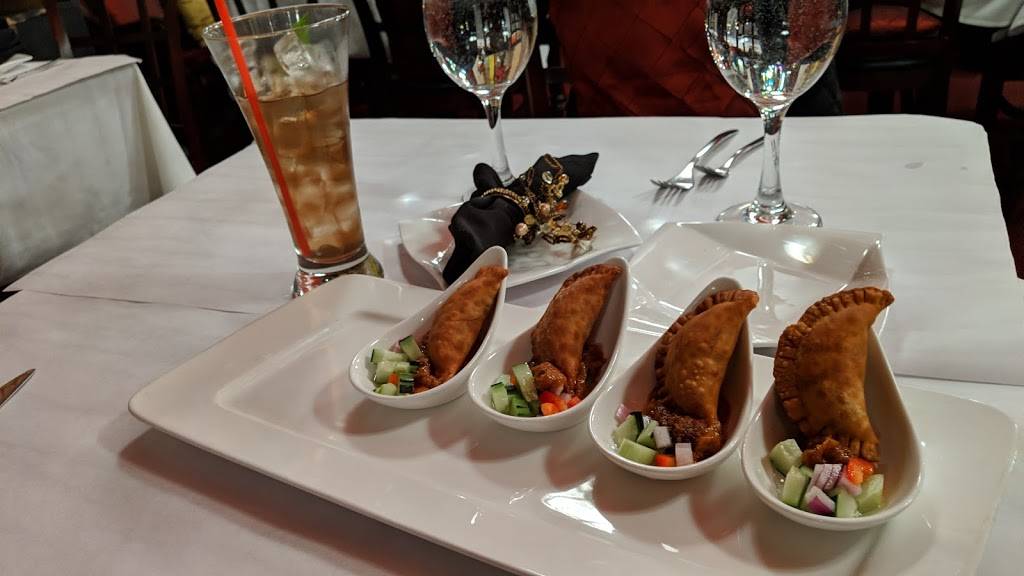 Mint Leaf Cuisine | restaurant | 14420 Big Basin Way, Saratoga, CA 95070, USA | 4088723763 OR +1 408-872-3763