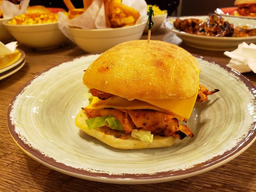 Portos Peri Peri | restaurant | 2625 Town Center Blvd N, Sugar Land, TX 77479, USA | 8325320680 OR +1 832-532-0680