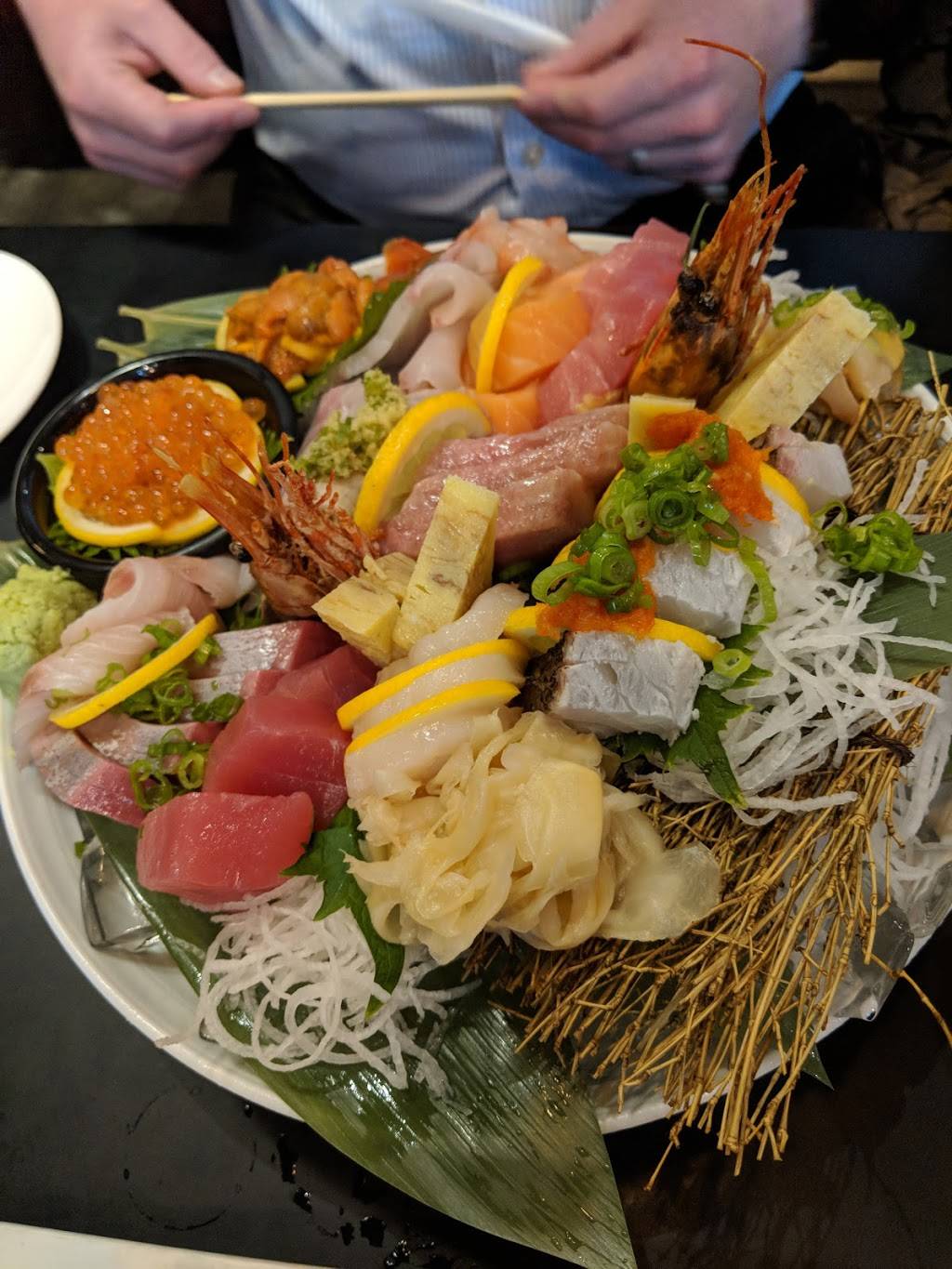 Raku | restaurant | Bethesda Row, 7240 Woodmont Avenue, Bethesda, MD 20814, USA | 3017188680 OR +1 301-718-8680