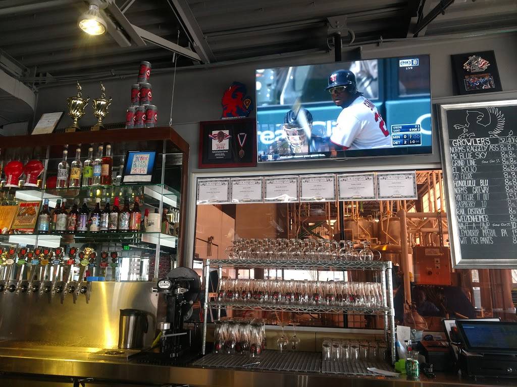 Griffin Claw Brewing Company | restaurant | 575 S Eton St, Birmingham, MI 48009, USA | 2487124050 OR +1 248-712-4050