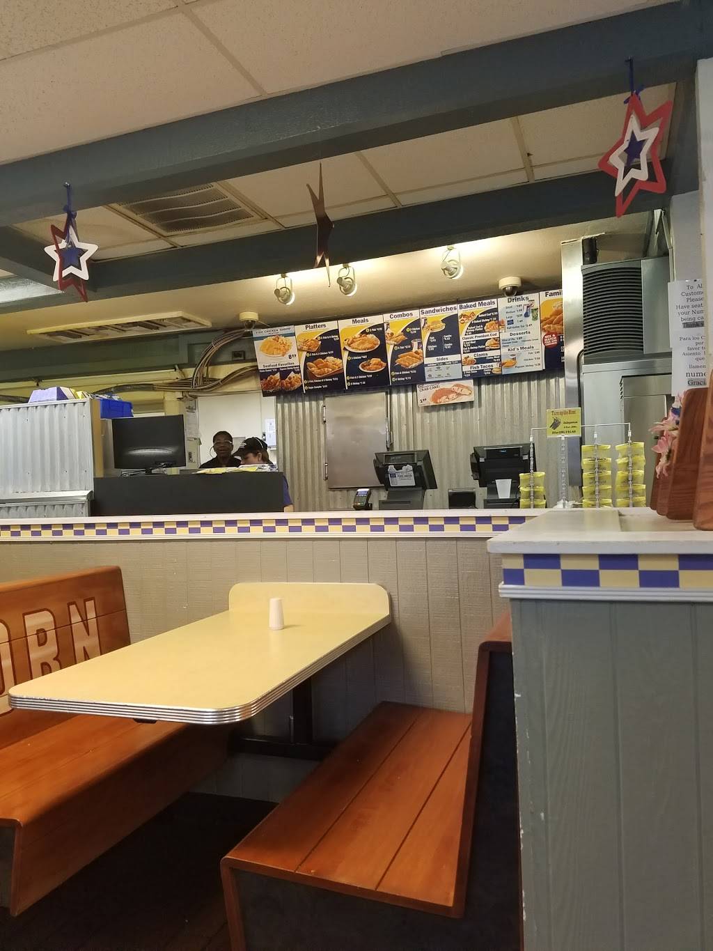 Long John Silvers | restaurant | 400 W Irving Blvd, Irving, TX 75060, USA | 4697132371 OR +1 469-713-2371